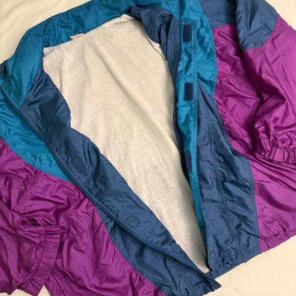 VINTAGE Asics multi-colour zip-up swishy windbreaker - Picture 7 of 16